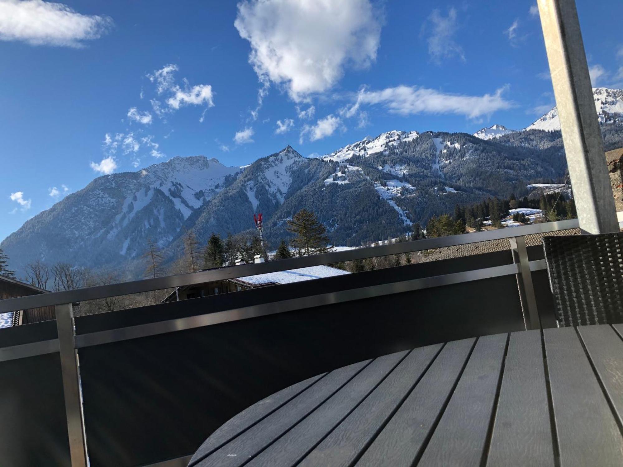 Alpenapart Singer - Contactless Check-In Reutte Exteriér fotografie