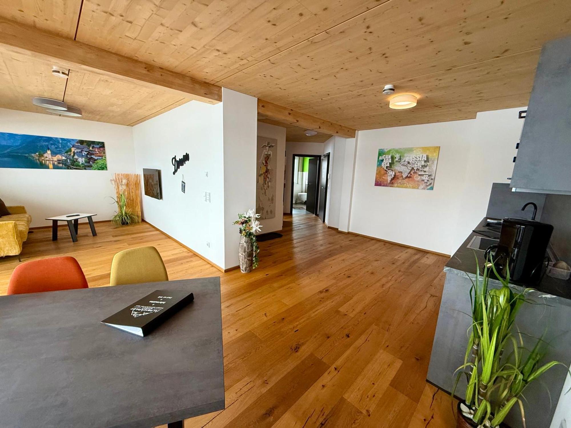 Alpenapart Singer - Contactless Check-In Reutte Exteriér fotografie