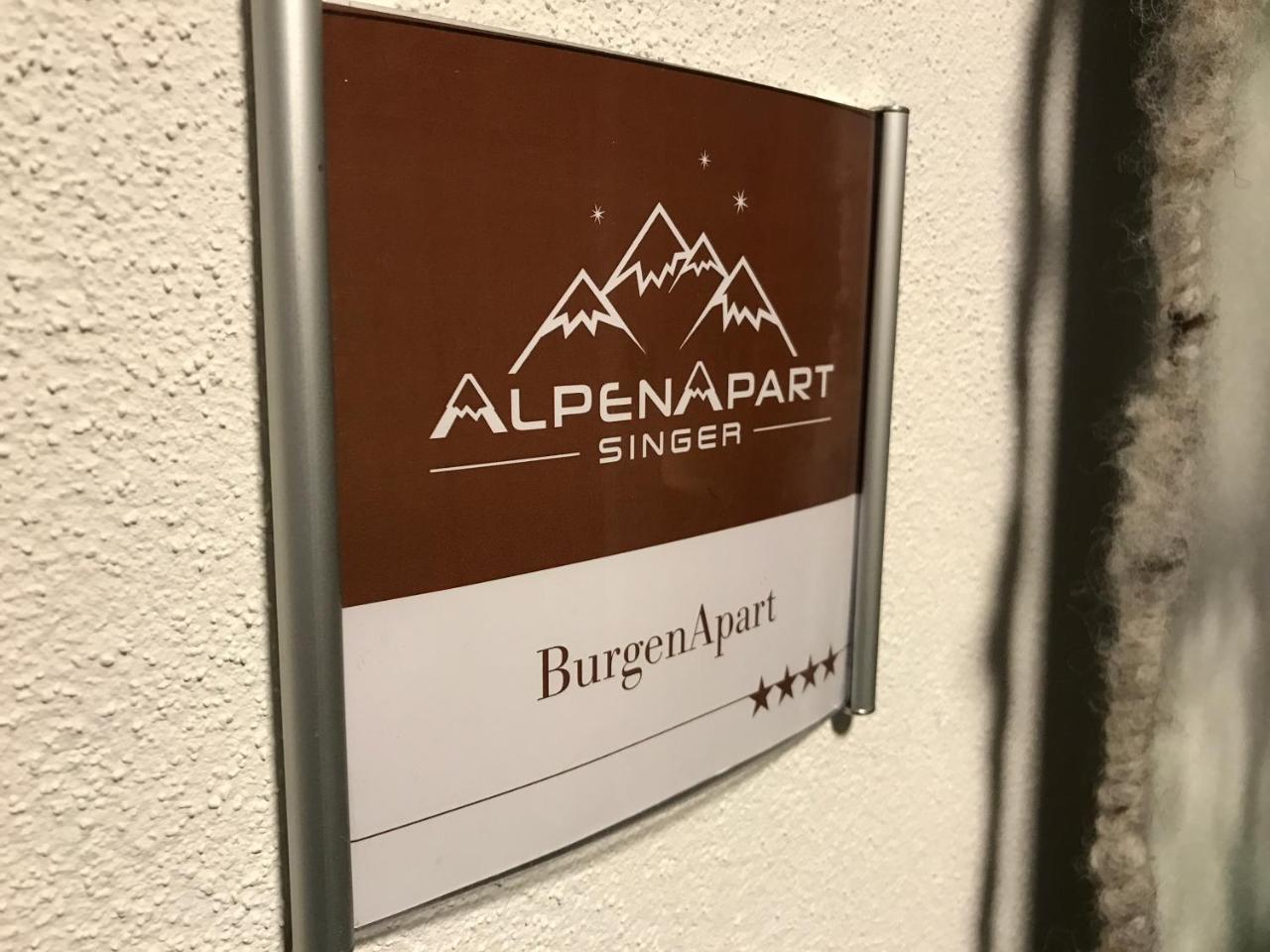 Alpenapart Singer - Contactless Check-In Reutte Exteriér fotografie